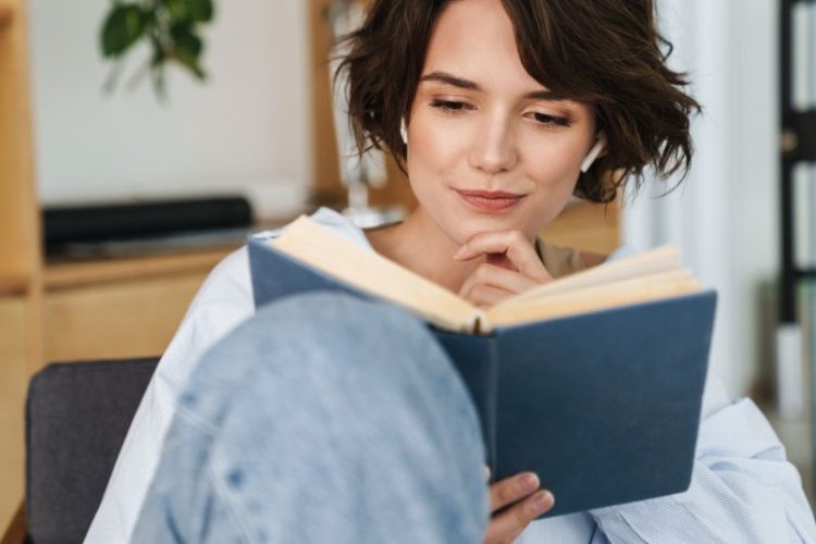 Phạm vi khách hàng đọc sách rộng