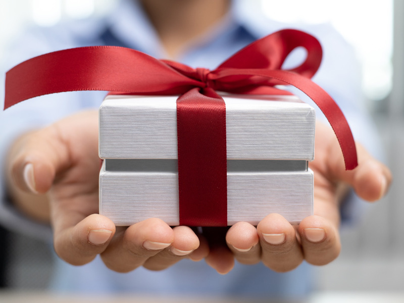 dropshipping suppliers sản phẩm quà tặng