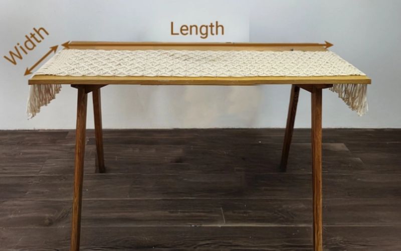 Macrame Table Runner Exporter