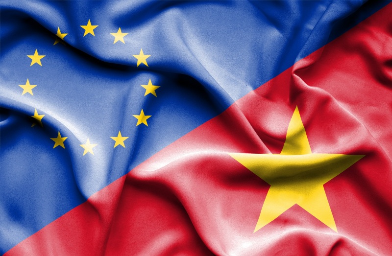 What are the disadvantages of manufacturing in Vietnam
