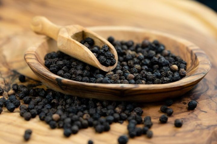 How to import pepper from Vietnam?