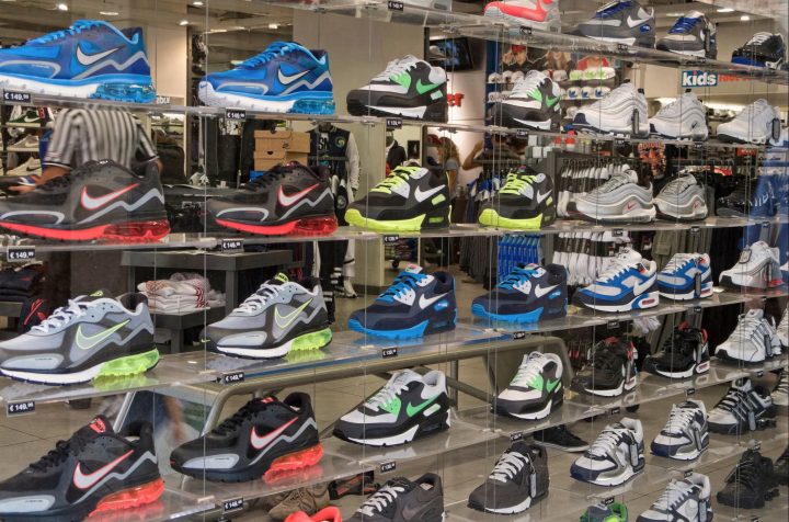 How to Import Shoes from Vietnam