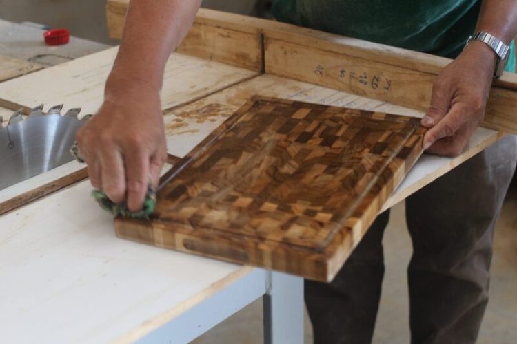 wood cutting board sourcing