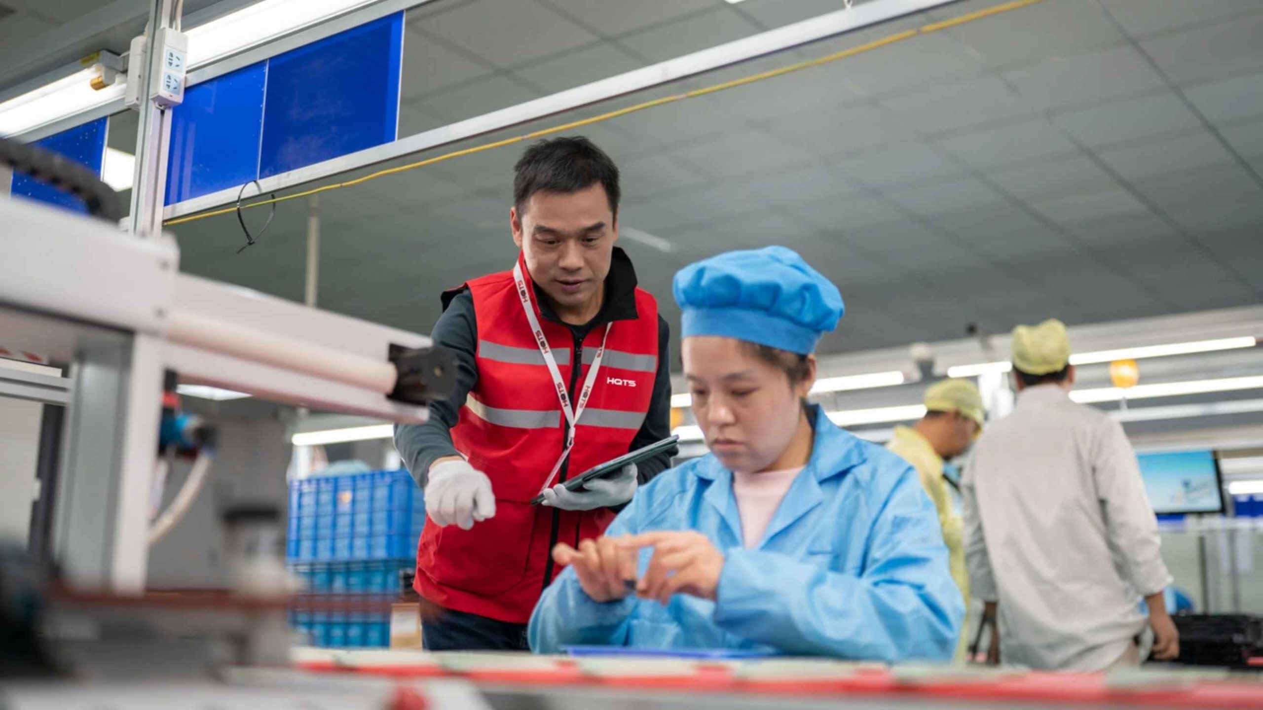 import backpacks from vietnam