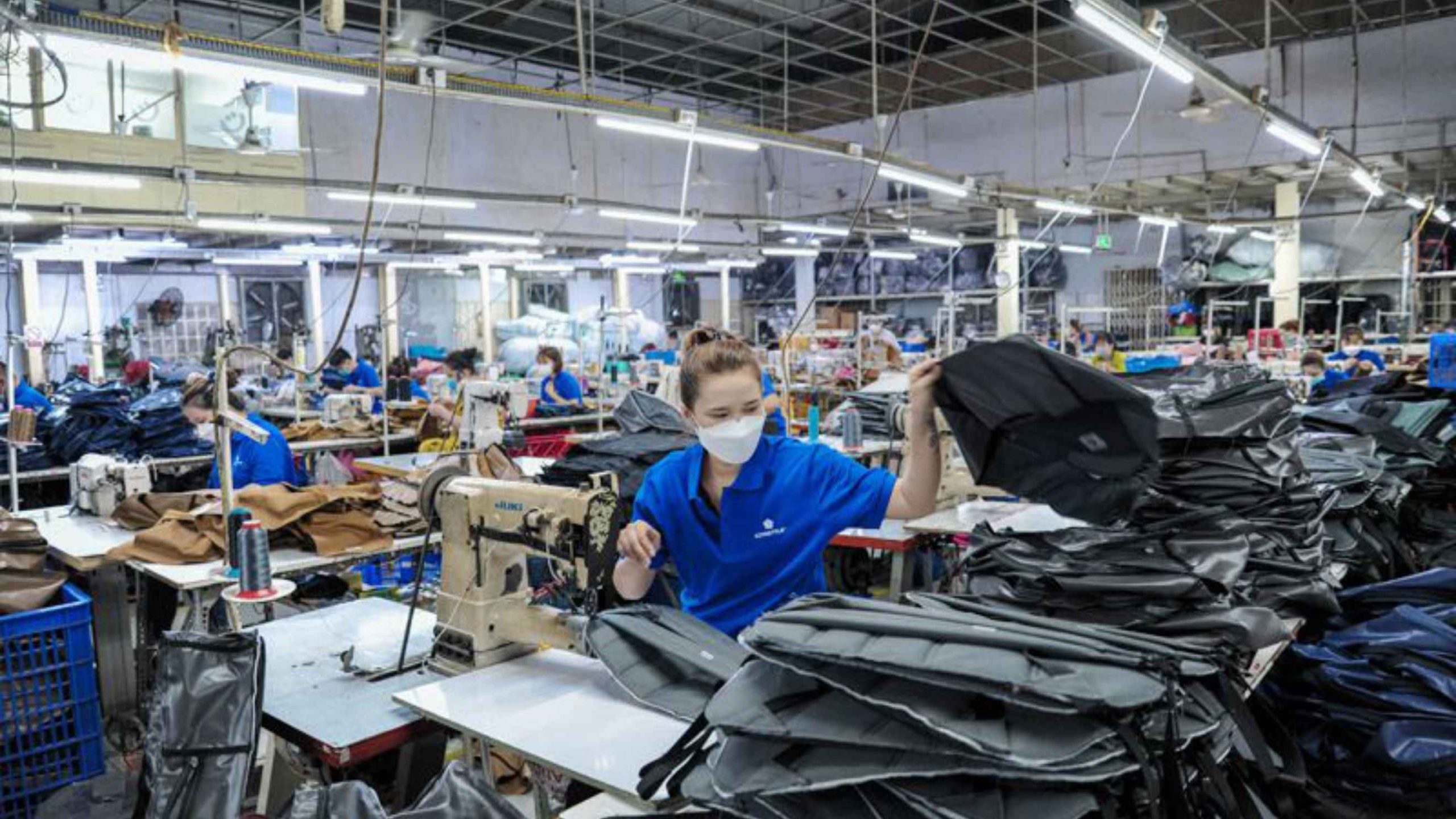 import backpacks from vietnam