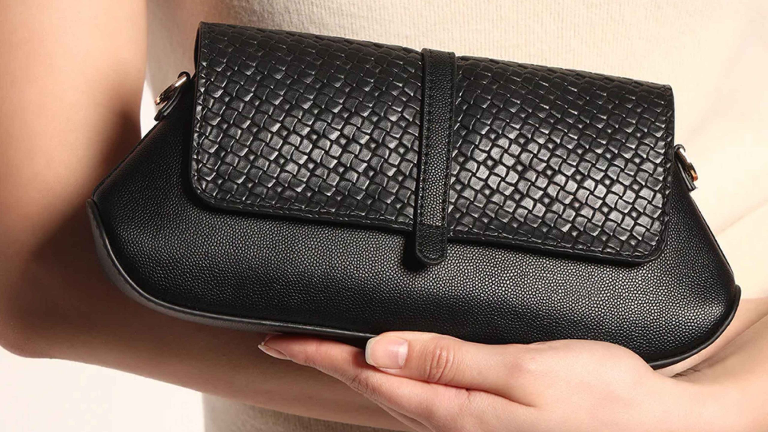 import handbags from vietnam