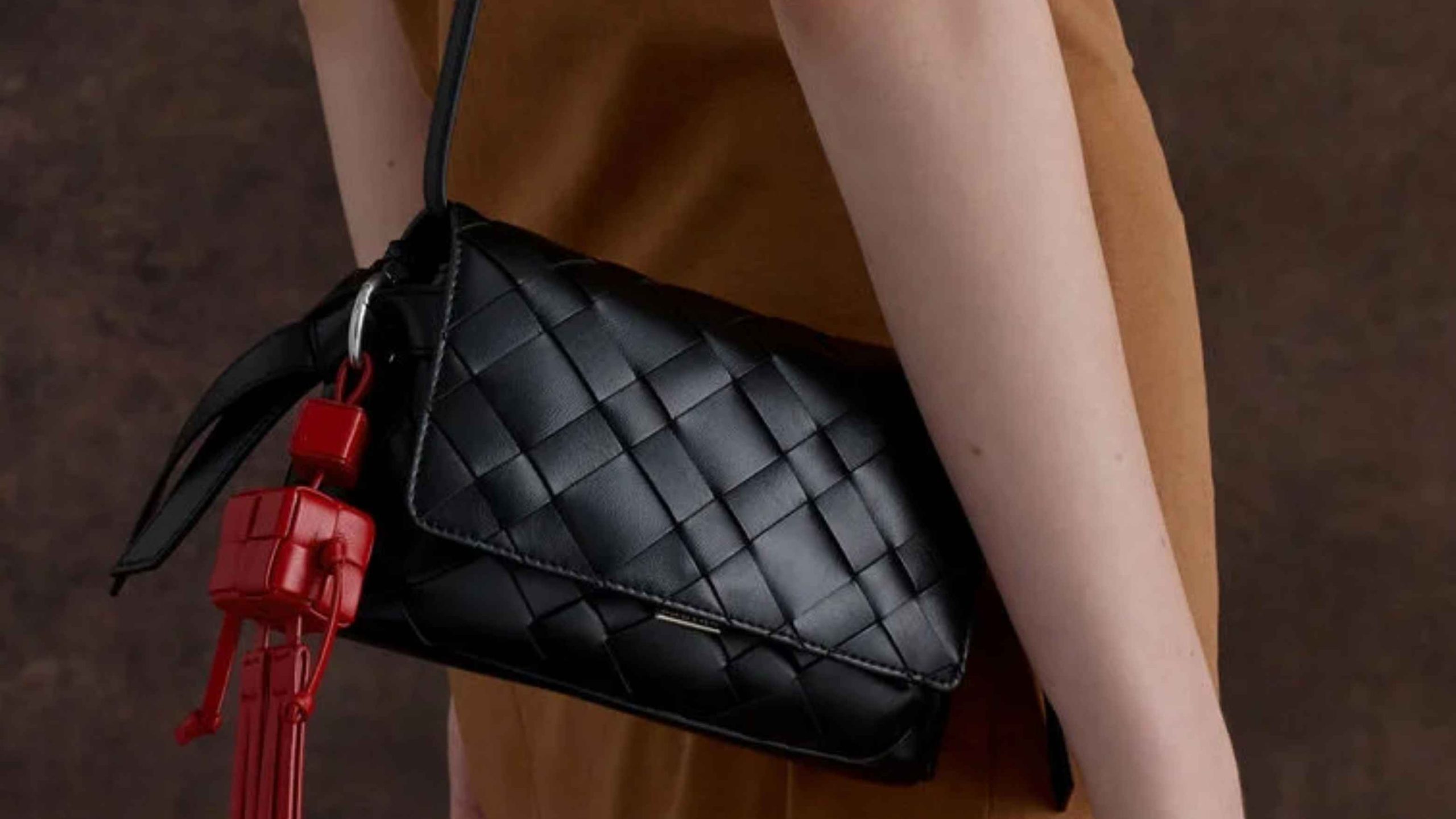 import handbags from vietnam