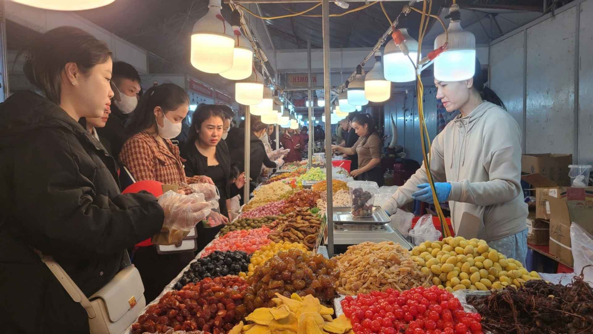 import dried fruit from vietnam