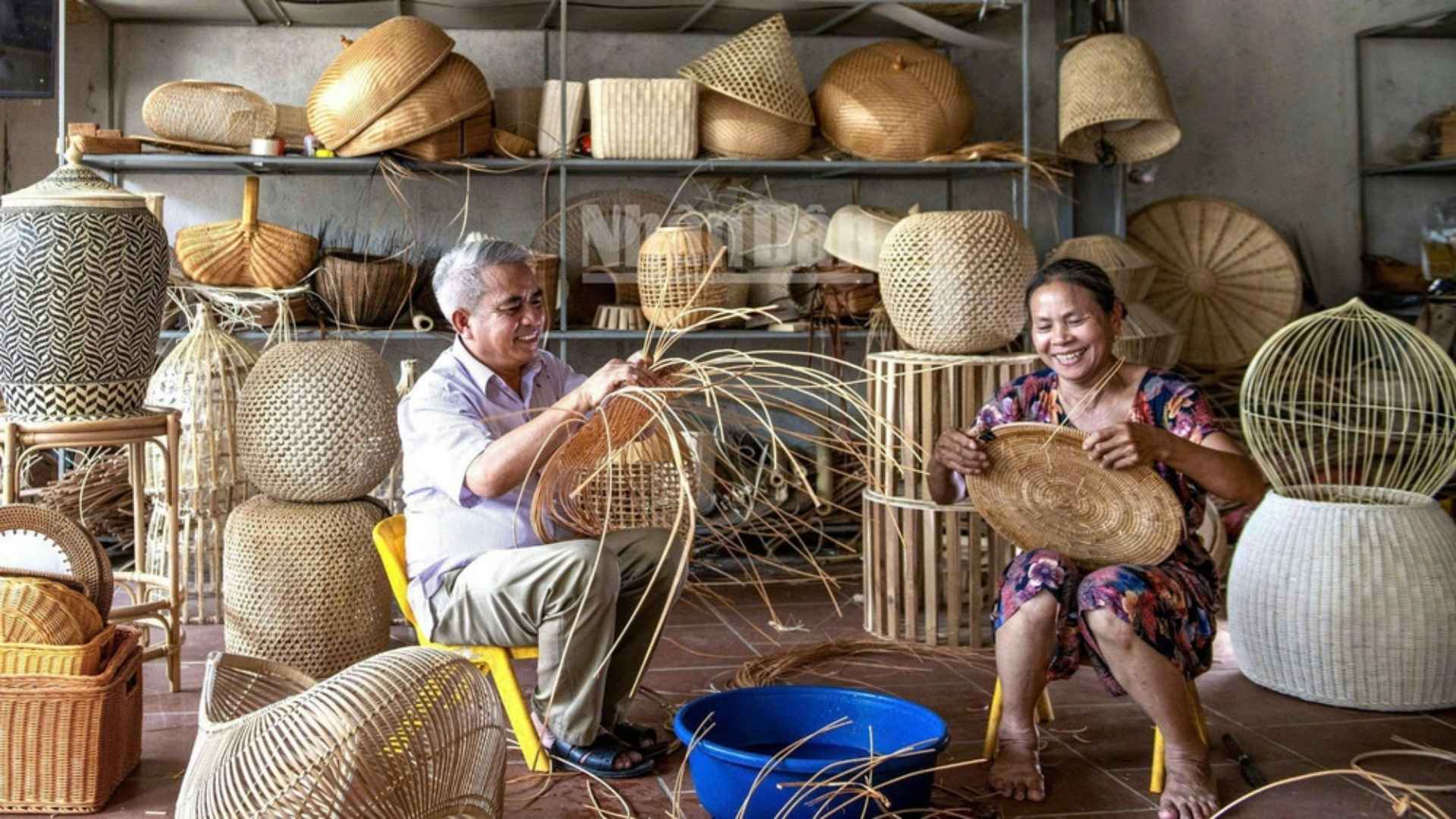 vietnam woven baskets