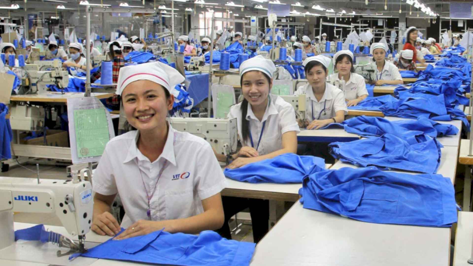top countries for clothing manufacturing