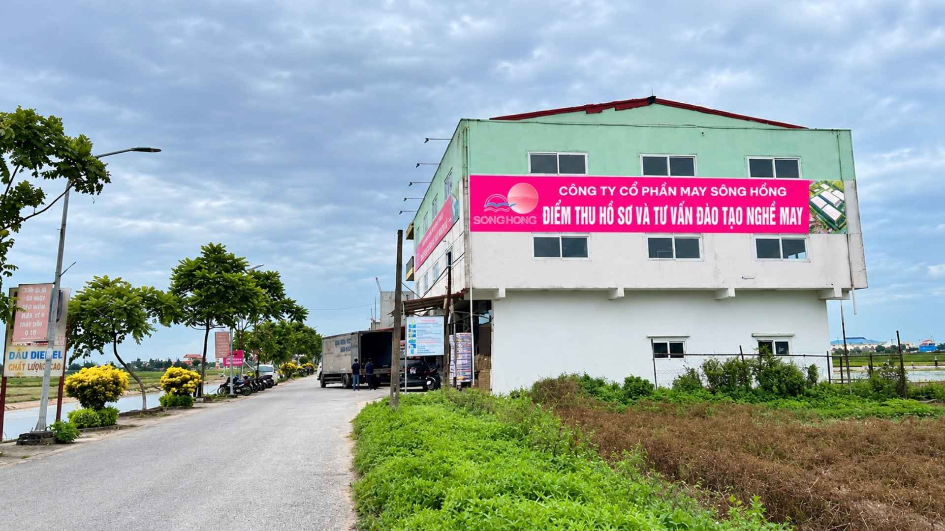 top vietnamese running clothes manufacturers